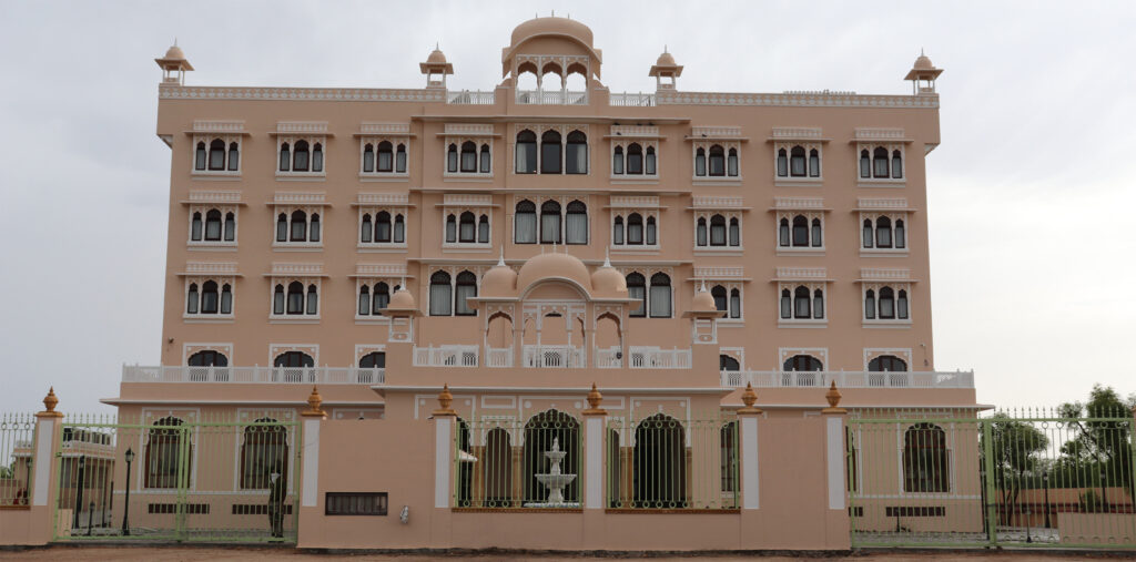 hotel4.jpg